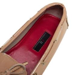 Pre Owned CH Carolina Herrera Beige Patent Leather Bow Slip On Loafers Size 38