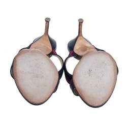 Pre Owned Carolina Herrera Navy Blue/Red Leather and Fabric CH Logo Slide Sandals Size 37