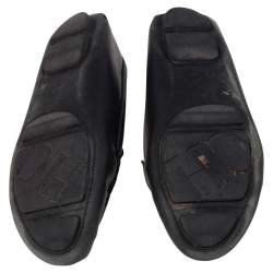 Pre Owned Carolina Herrera Black Leather Logo Detail Slip On Loafers Size 38