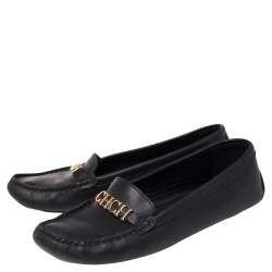 Pre Owned Carolina Herrera Black Leather Logo Detail Slip On Loafers Size 38