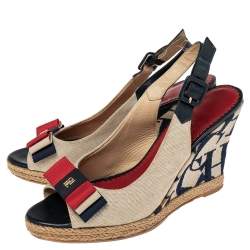 Pre Owned Carolina Herrera Beige Canvas Wedge Platform Espadrille Slingback Sandals Size 37