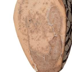 Pre Owned حذاء سليبرز كارولينا هيريرا سموكينغ كانفاس بالشعار بيج/بني مقاس 36