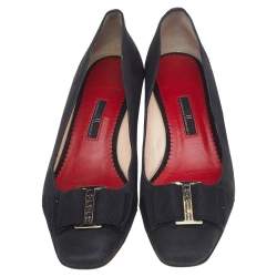 Pre Owned Carolina Herrera Black Nubuck Leather Bow Pumps Size 39