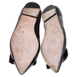 Pre Owned CH Carolina Herrera Black Leather Bow Pointed Toe Flats Size 38