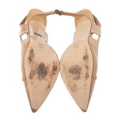 Pre Owned صندل سي إتش كارولينا هيريرا جلد لامع وسويدي بيج بحزام للكاحل مقاس 40