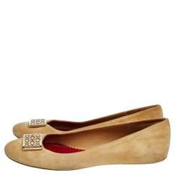 Pre Owned CH Carolina Herrera Tan Suede Logo Ballet Flats Size 39