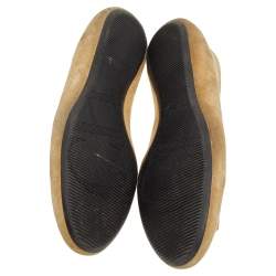 Pre Owned CH Carolina Herrera Tan Suede Logo Ballet Flats Size 39
