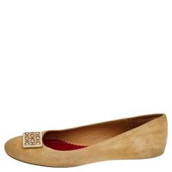Pre Owned CH Carolina Herrera Tan Suede Logo Ballet Flats Size 39
