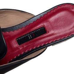 مملوكة مسبقًا صندل فلات سلايد سي أتش كارولينا هيرينا ساتان أسود مزخرف مقاس 38