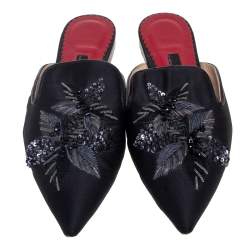 مملوكة مسبقًا صندل فلات سلايد سي أتش كارولينا هيرينا ساتان أسود مزخرف مقاس 38