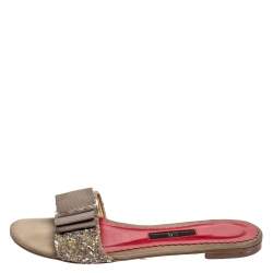 Pre Owned CH Carolina Herrera Beige Satin Bow Embellished Detail Slides Size 38