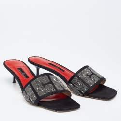 مملوكة مسبقًا CH Carolina Herrera Black Satin Embellished Glitter Slide Sandals Size 38