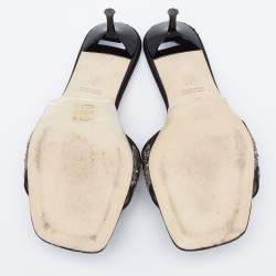 مملوكة مسبقًا CH Carolina Herrera Black Satin Embellished Glitter Slide Sandals Size 38