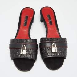 Pre Owned Carolina Herrera Black Monogram Leather Traveller Locked Slide Sandals Size 40