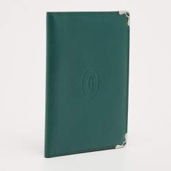 Pre Owned Cartier Green Leather Must de Cartier Passport Holder