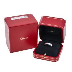 Pre Owned دبلة كارتييه لوف ذهب أبيض عيار 18 6 ألماس مقاس 57