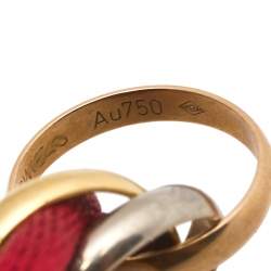 مملوكة مسبقًا Cartier Trinity de Cartier 18K Three Tone Gold Adjustable Red Cord Bracelet