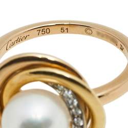 مملوكة مسبقًا Cartier Trinity Cultured Pearl Diamond 18K Three Tone Gold Ring 51