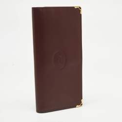مملوكة مسبقًا Cartier Burgundy Leather Must De Cartier Bi Fold Long Wallet