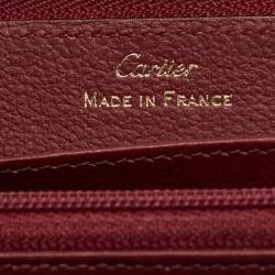 مملوكة مسبقًا Cartier C De Cartier Burgundy Leather Zip Around Wallet