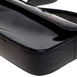 مملوكة مسبقًا Cartier Black Embossed Patent Leather Flap Baguette Shoulder Bag