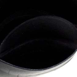 Pre Owned Cartier Black Leather Horseshoe Type Coin Purse 