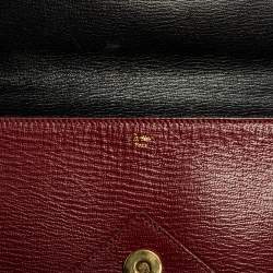 مملوكة مسبقًا حقيبة كتف كارتييه جلد أحمر نمط الظرف