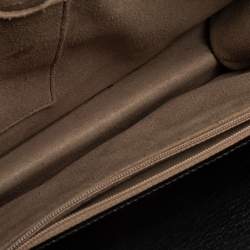 مملوكة مسبقًا حقيبة كتف كارتييه جلد أحمر نمط الظرف