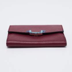 مملوكة مسبقًا Cartier Maroon Leather C De Cartier Compact Wallet
