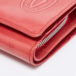 مملوكة مسبقًا محفظة مضغوطة كارتييه هابي بيرث داي جلد أحمر لامع