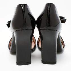  Carven Black Patent Leather Bow Cut-Out Sandals Size 37