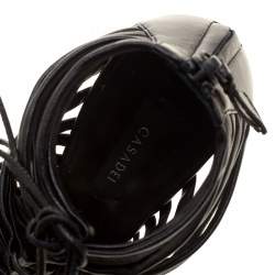 Pre Owned صندل غلادياتور كاسادي جلد أسود بسيور وبرباط مقاس 37.5