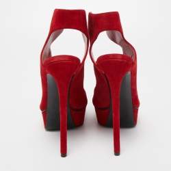 Casadei Red Suede Buckle Detail Platform Peep Toe Sandals Size 40