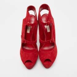 Casadei Red Suede Buckle Detail Platform Peep Toe Sandals Size 40