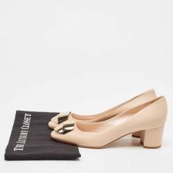 Pre Owned Casadei Beige Leather Block Heel Pumps Size 37