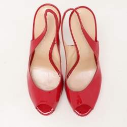 مملوكة مسبقًا Casadei Red Patent Leather Slingback Platform Pumps Size 38