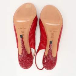 مملوكة مسبقًا Casadei Red Patent Leather Slingback Platform Pumps Size 38