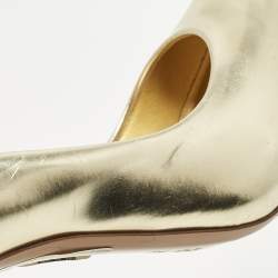 Pre Owned Casadei Gold Leather Blade Pointed Toe Pumps  Size 39