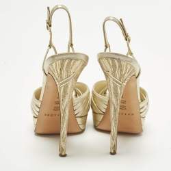 مملوكة مسبقًا صندل كاساداي سير كاحل من الجلد ذهبي بكعب منصة مقاس 37