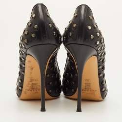 مملوكة مسبقًا Casadei Size 40.5 Black Leather Studded Pointed Toe Pumps