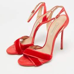 Pre Owned Casadei Size 38.5 Red Satin and Velvet Ankle Strap Sandals