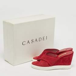 Pre Owned Casadei Size 39 Red Mesh and Suede Wedge Sandals