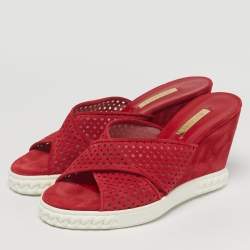 Pre Owned Casadei Size 39 Red Mesh and Suede Wedge Sandals