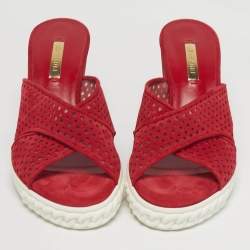 Pre Owned Casadei Size 39 Red Mesh and Suede Wedge Sandals