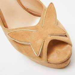 Pre Owned حذاء كعب عالي كاسادي مزين فراشات نعل سميك مقدمة مفتوحة سويدي بيج مقاس 38.5