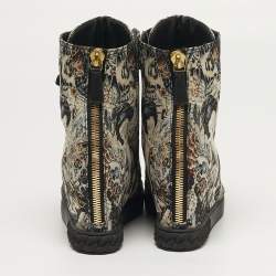 مملوكة مسبقًا حذاء رياضي كاسادي قماش جاكار مطبوع متعدد الألوان برباط وسلسلة كعب روكي مقاس 39