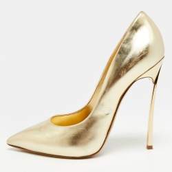 Pre Owned Casadei Blade Size 37 Gold Leather Pointed Toe Pumps