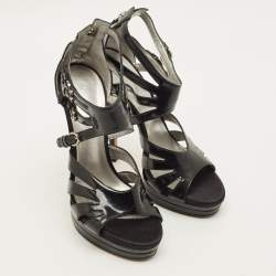 Pre Owned صندل كاسادي بلاستيك مشمع بني سيور مزخرف كريستال نعل سميك مقاس 37