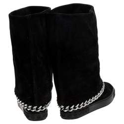 Pre Owned حذاء بوت كاسادي كعب روكي سلسلة سويدي أسود مقاس 38