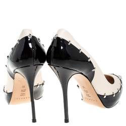 Pre Owned Casadei Black/Beige Leather Pointed Toe Pumps Size 40